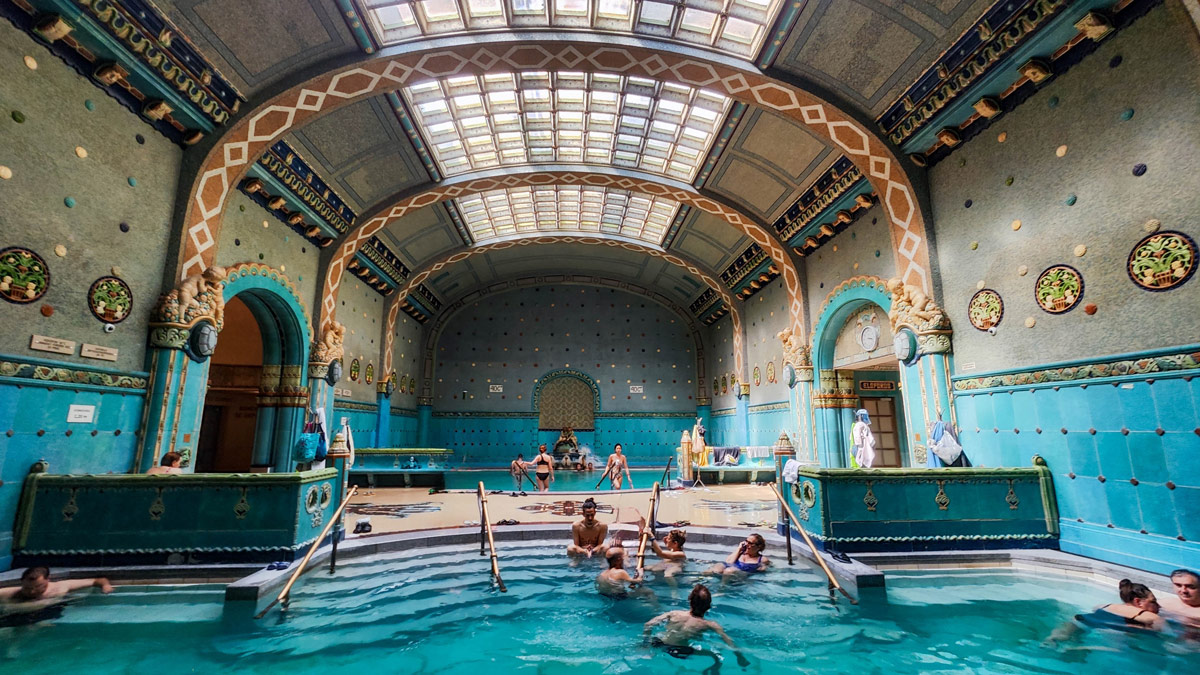 Read more about the article Le chemin du tourisme dentaire vers Budapest